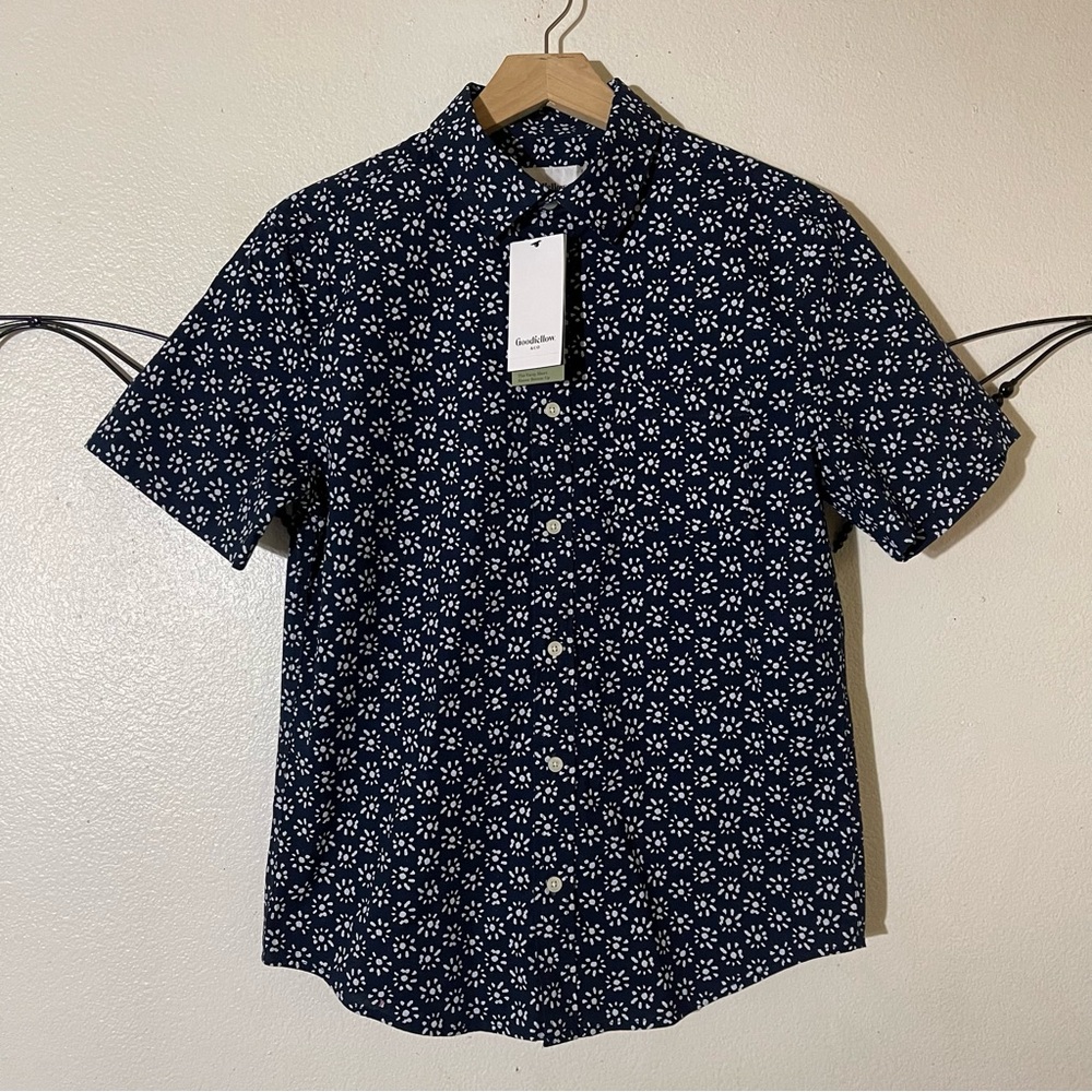 Goodfellow & Co Dark Blue Floral Button Down Shirt